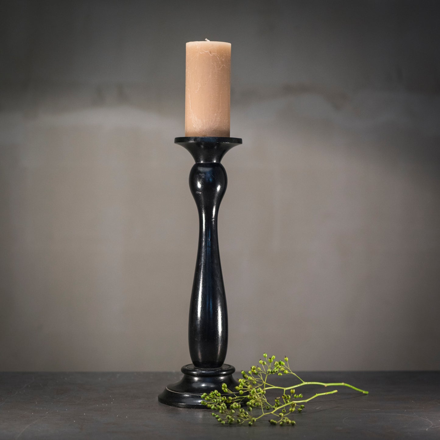 Ebony candel holder